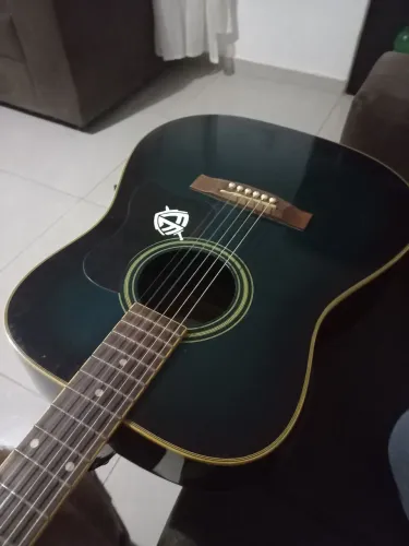 Vendo violão morris 1967