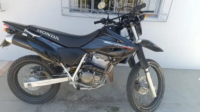 Honda XR 250 Tornado 2007 - Original de Rua (Motor Novo / Doc Pago)