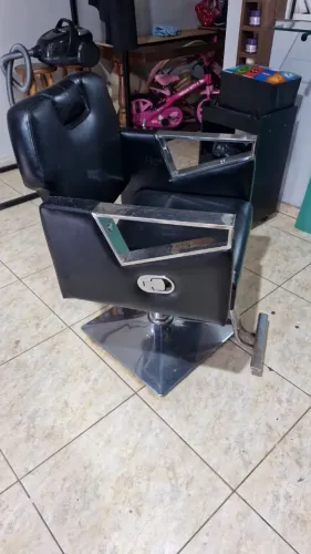 CADEIRA BARBEIRO INCLINAVEL 