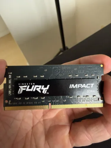 Memória RAM Fury 8GB DDR4 3200MHz