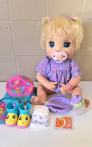 Boneca baby linda surpresa linda.