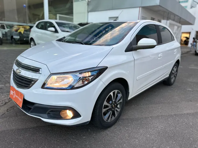 Chevrolet Onix Hatch LTZ 1.4 8V Flex Power Mec. 4P 2016