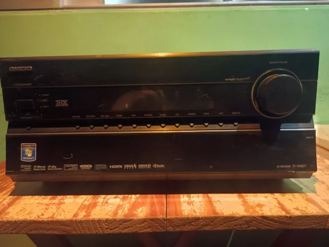 Reciver Onkio TX NR807