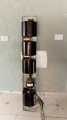 Motor ventilador completo WEG da evaporadora Piso teto Hitachi HLC7003-B 48.000 Btus