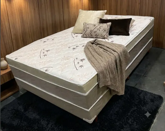 Suporta até 250kg ! Cama Box Casal D33 - Macia e Confortável 