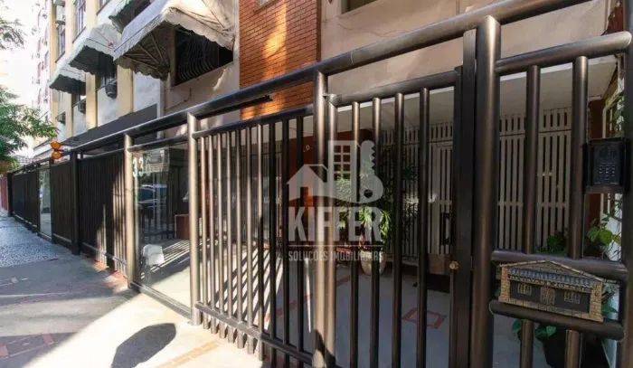 Apartamento com 2 dormitórios à venda, 73 m² por R$ 470.000,00 - Icaraí - Niterói/RJ