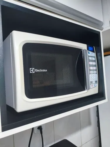 Micro-ondas Eletrolux 20 l