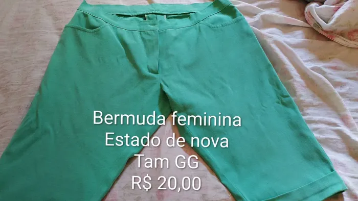 Bermuda alfaiataria verde