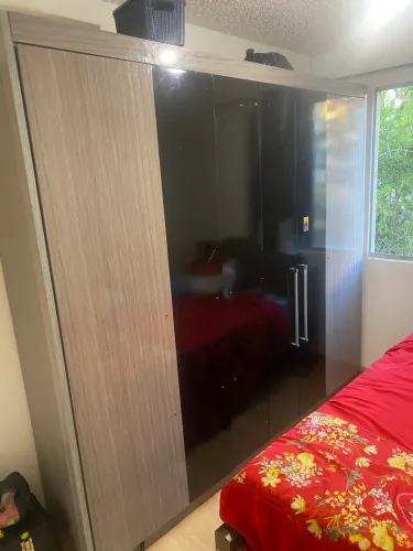 vendo guarda roupa