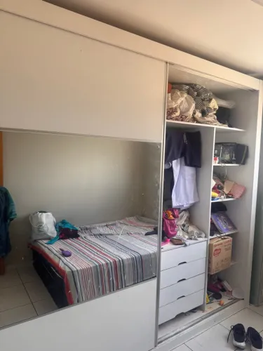 Guarda roupa grande duas portas 