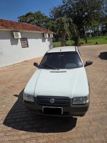 Fiat Uno Mille WAY Economy 1.0 F.flex 2P 2013