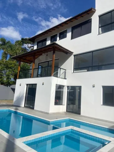 Casa com 3 quartos à venda, 300 m² por R$ 2.400.000 - Sausalito - Mairiporã/SP