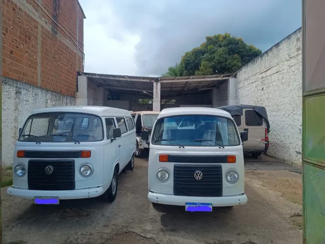 Volkswagen Kombi Standard 1.4 MI Total Flex 8V 2014