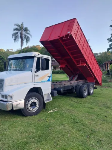 Vendo caminhão MB 1621 truck caçamba agrícola
