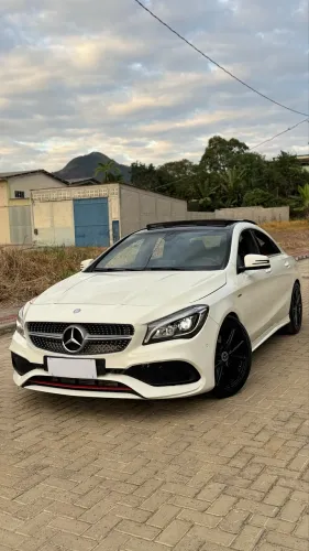 Mercedes-Benz CLA-250 Sport 4matic 2.0 16V 211cv Aut. 2017