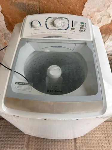 Máquina de Lavar Electrolux 15kg