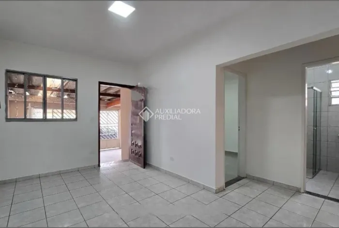 Casa Térrea 2 quartos sendo 1 Suíte, 3 Vagas,Jardim Paramount - SBC