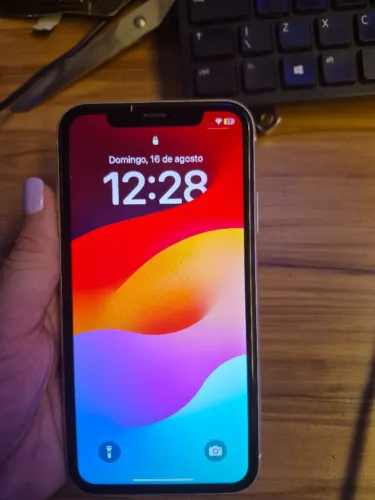 iphone xr 64gb