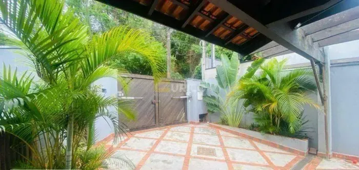 Casa para aluguel no Jardim Alto da Boa Vista em Valinhos/SP
