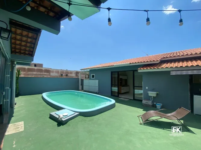 Venda de Pousada Completa Penha/SC 4 Suítes, Piscina e Totalmente Mobiliada