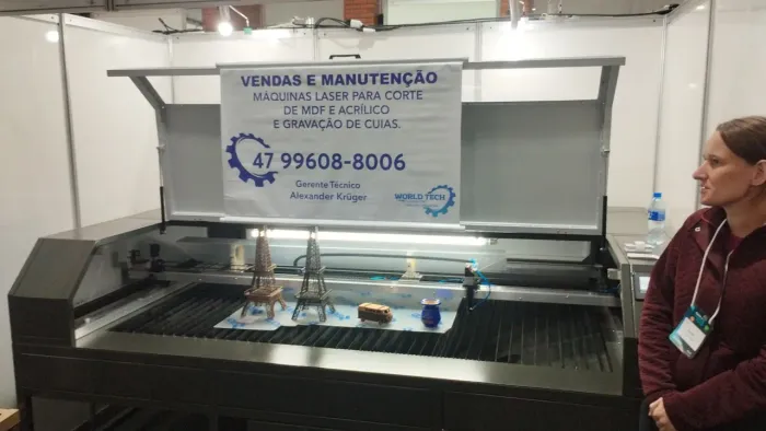 Máquina laser C02 2100x1100