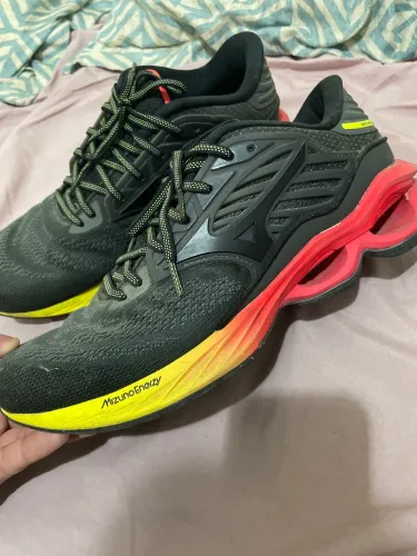 Tênis mizuno creation