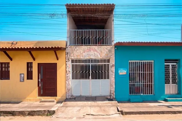 Casa com 4 quartos na Rua Antônio Fraga, Quitadinha, Santo Antônio de Jesus - BA