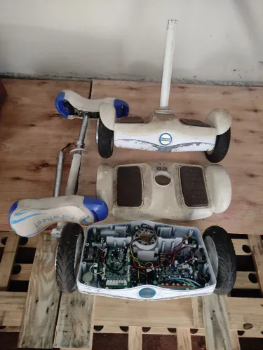 Hoverboard para retirar peças (modelo antigo com banco e peças de primeira)