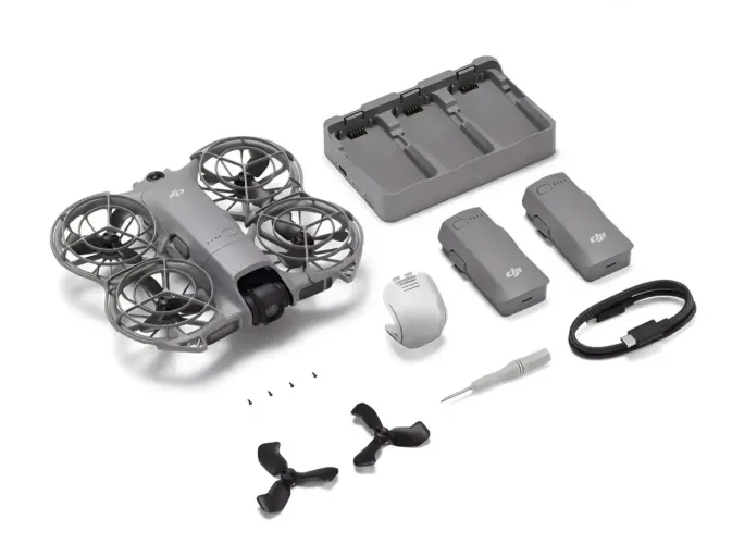 Drone Neo 2 Combo Fly More (sem controle remoto)