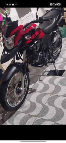 Vendo XRE 2023 toda filé