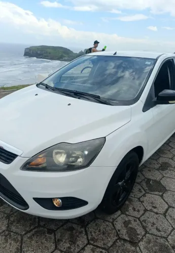Ford Focus Sedan 1.6/1.6 Flex 8v/16v 4P Mec. 2011