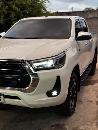 Toyota Hilux CD SRV 4X4 2.8 TDI Diesel Aut. 2025