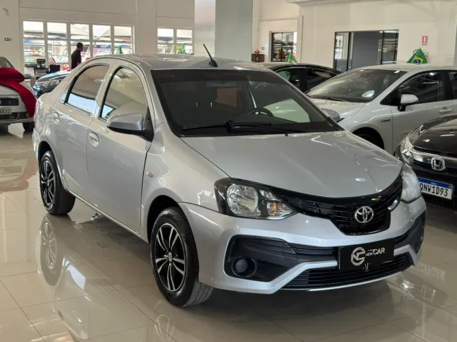 Toyota Etios X Sedan 1.5 Flex 16V 4P Aut. 2020