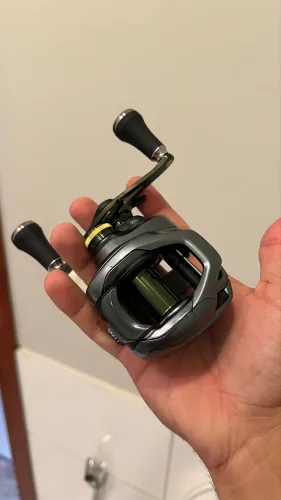 Carretilha Shimano Curado DC 201 xg