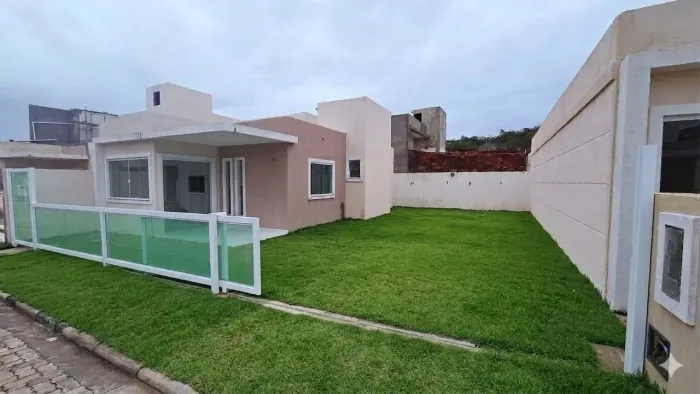 Casa em condomínio,  busca vida side concept 