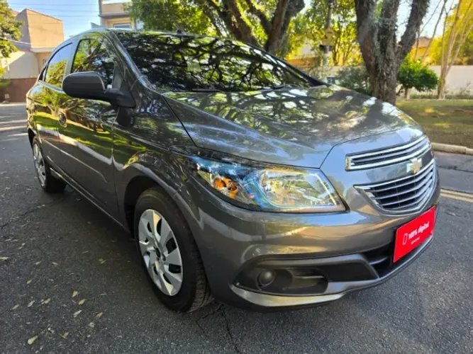 Chevrolet Onix Hatch LT 1.4 8V Flex Power Mec. 4P 2015