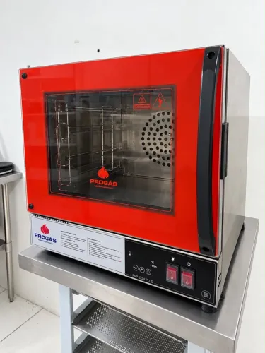 Forno Elétrico Progás Versão Digital Plus Debora Corazzari Cor Vermelho 127v 