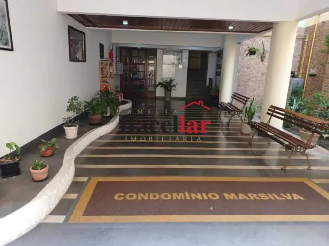 Apartamento : Padrão / Residencial / Riachuelo