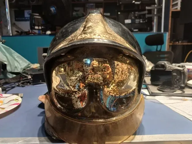 Capacete Gallet Bombeiro de SP antigo usado colecionador raro