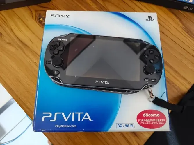 PS VITA Fat 64gb Desbloqueado em estado de novo