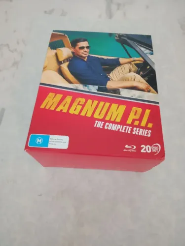 Blu ray magnum p.i. série completa 20 discos importado 20 discos novo