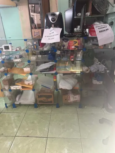 BALCÃO DE VIDRO