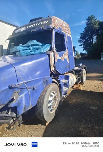 Volvo NH cabine e capo.