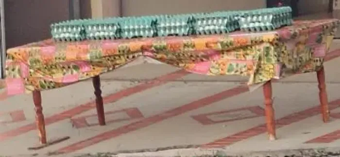 Mesa grande somente pra retirar no local