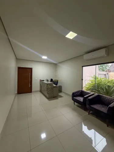 Casa disponível para locação ideal para uso Comercial no Jardim das Américas