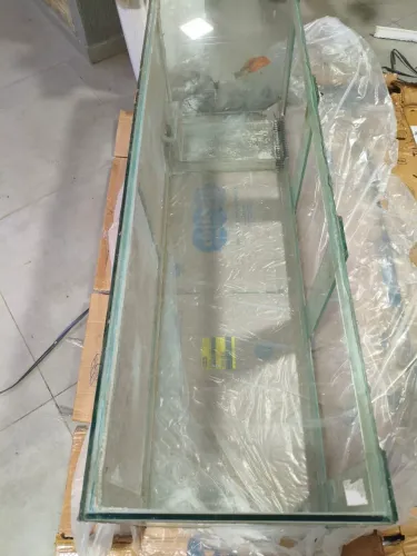 Vendo aquário 337 litros