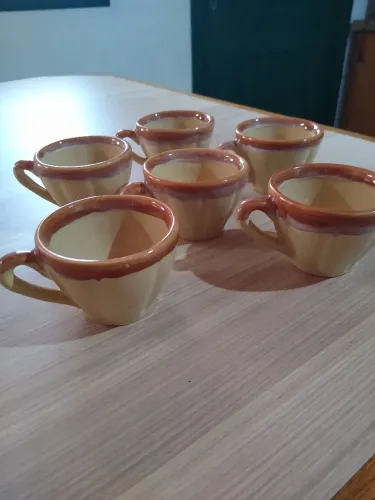 6- Xícaras de Cafézinho - SEM PIRES