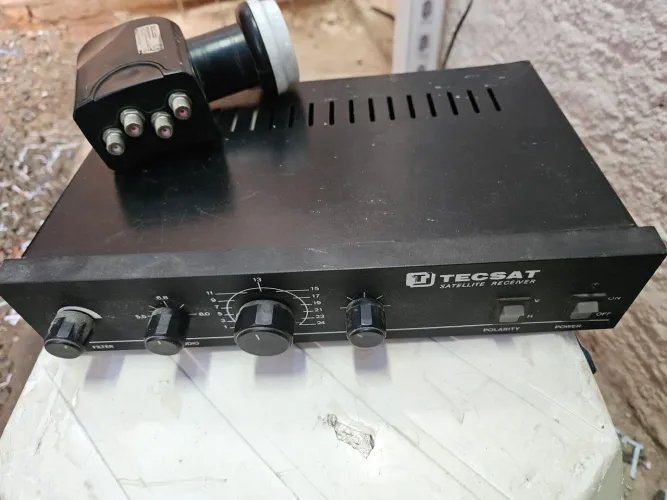 Vendo aparelho  satélite tecsat  receiver
