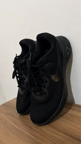 Tênis Nike Revolution 6 Feminino 