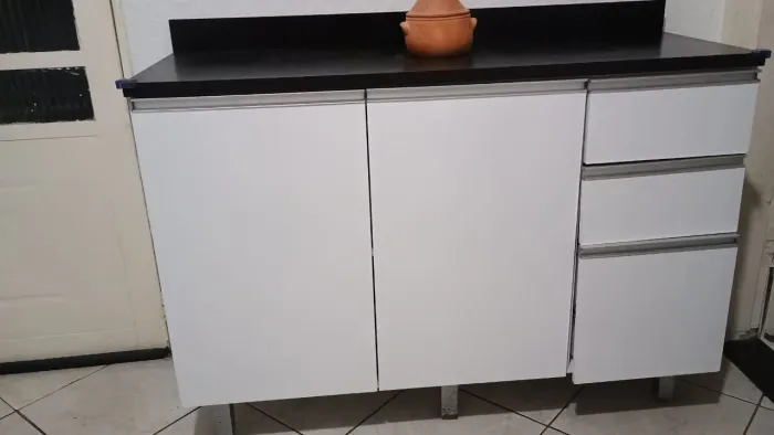 Armário cozinha